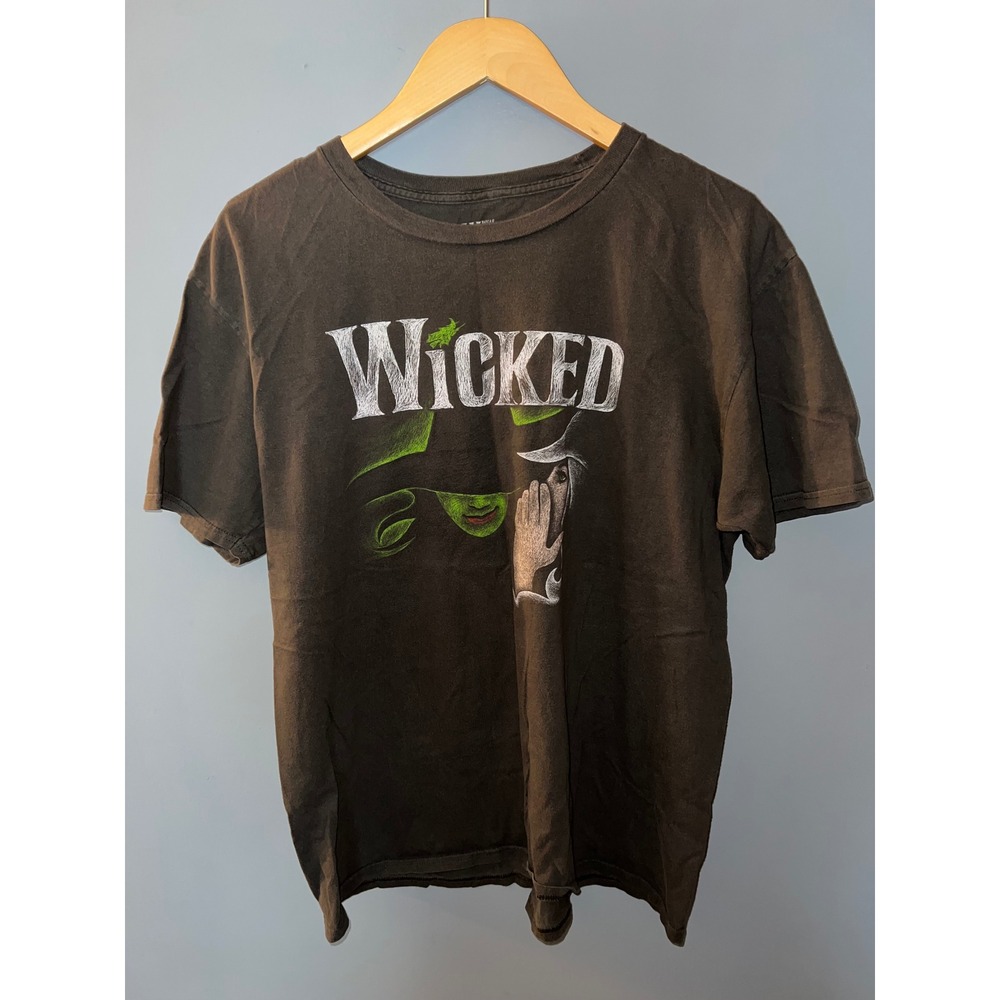 Wicked The Musical Defy Gravity Tour Graphic T-Shirt Large Broadway